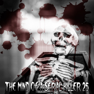 Dengarkan lagu Scary Monsters And Nice Sprites (Dubstep Remix) nyanyian Monster Mash Halloween dengan lirik