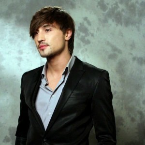 ดาวน์โหลดและฟังเพลง Novogodnjaja (Novyy God, S Novoy Strochki) พร้อมเนื้อเพลงจาก Dima Bilan
