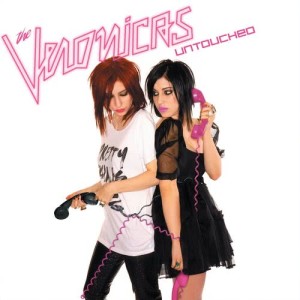 收聽The Veronicas的Hook Me Up (Tommy Trash Remix)歌詞歌曲