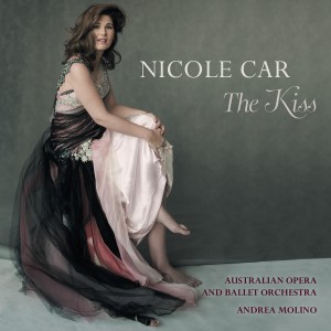 Nicole Car的專輯The Kiss