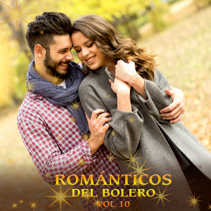 Listen to Distante song with lyrics from Julio César Alzate