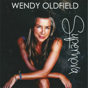 收聽Wendy Oldfield的Supernova歌詞歌曲