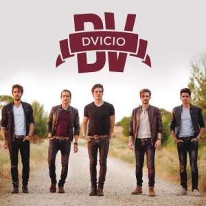 ดาวน์โหลดและฟังเพลง Rebeldes พร้อมเนื้อเพลงจาก DVICIO