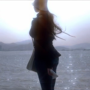 Listen to 天蓝蓝 (cover: 何鹏|凤凰传奇) (完整版) song with lyrics from Anesthesia