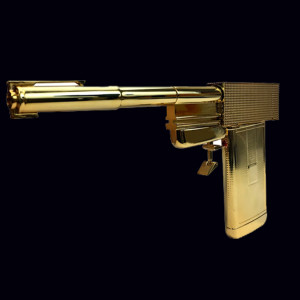 Dengarkan lagu Golden Gun (License to Kill) nyanyian Artemisia Belladonna dengan lirik