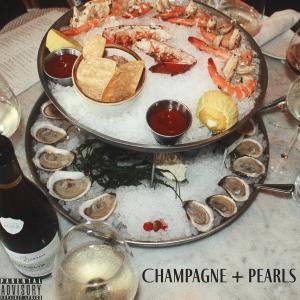 Mike B.的專輯CHAMPAGNE+PEARLS (Explicit)