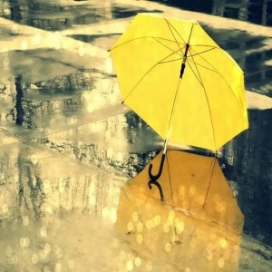 Listen to 江南 (女粤语加长版) song with lyrics from 师说含