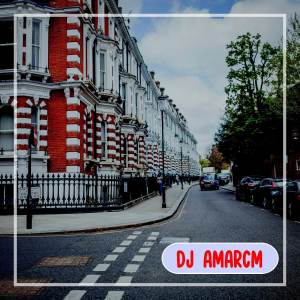 Listen to DJ Pacarku Tak Ada Dirumah Yang Penting Happy song with lyrics from DJ Amarcm