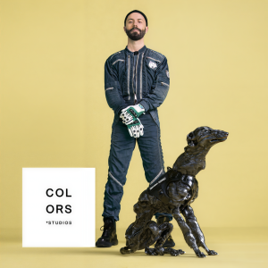 ดาวน์โหลดและฟังเพลง Pale Yellow - A COLORS SHOW พร้อมเนื้อเพลงจาก Woodkid