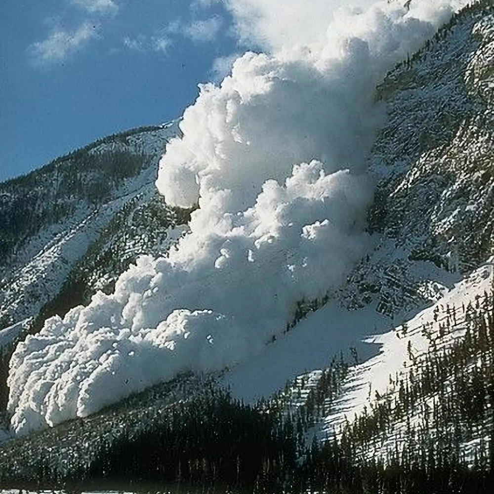 Avalanche (feat. Kaiser) (Explicit)