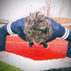 收聽Subi的what's up nick? (90s version)歌詞歌曲