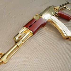 ดาวน์โหลดและฟังเพลง Mega Criminal พร้อมเนื้อเพลงจาก Mc JhowzinWS