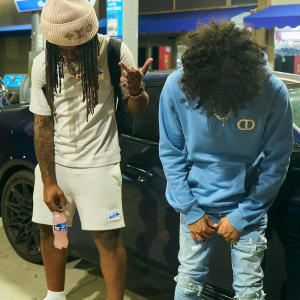 收聽slowdownron的SEE NUN Fast (feat. Iluvbani) (Explicit)歌詞歌曲