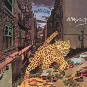 ดาวน์โหลดและฟังเพลง Alleycat พร้อมเนื้อเพลงจาก Nucleus