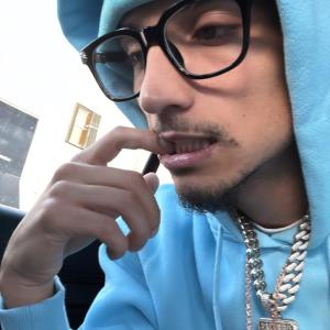 收聽Jbreeshhh的Shake It (Explicit)歌詞歌曲