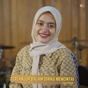 Dengarkan Telanjur Dalam Diriku Mencintai lagu dari Woro Widowati dengan lirik