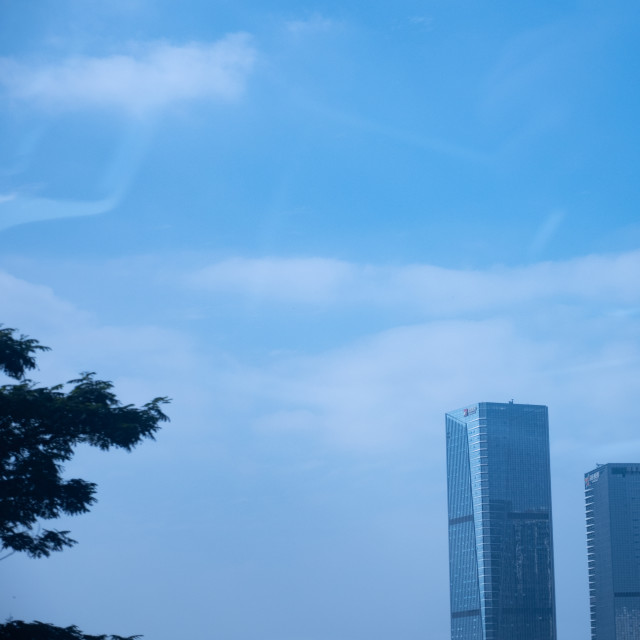 收听夏小桃的宫崎骏的秋天 (优美钢琴曲)歌词歌曲