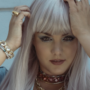 Listen to Partner in crime song with lyrics from Ewa Farna