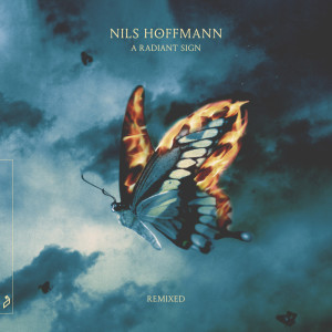 Nils Hoffmann的专辑A Radiant Sign (Remixed)