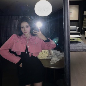 DJ夢菲的專輯我們會很快樂