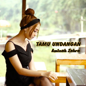 Dengarkan Tamu Undangan lagu dari Aminah Zahra dengan lirik