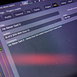 default playlist img