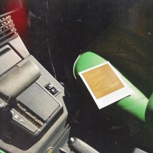 ดาวน์โหลดและฟังเพลง Opioid (feat. Petite Noir) พร้อมเนื้อเพลงจาก Tropics