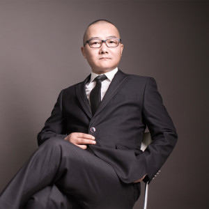 Listen to 兄弟难当 song with lyrics from 崔建国