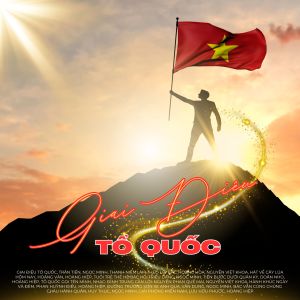 Listen to Bác Vẫn Cùng Chúng Cháu Hành Quân song with lyrics from Ngọc Minh