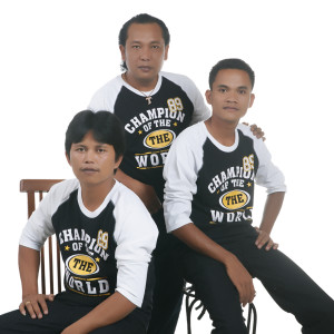 Listen to Ho Do Natarpillit song with lyrics from ROSARI TRIO