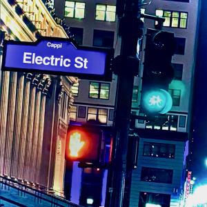 Cappi的專輯Electric Street