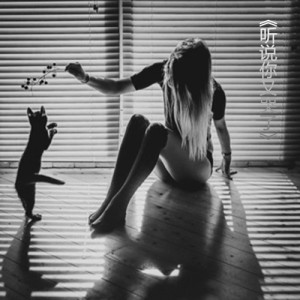 Listen to 听说你又哭了 song with lyrics from 韩子旭