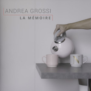 Listen to La mémoire song with lyrics from Andrea Grossi