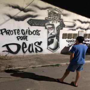 收聽MENOR VN的DEIXA EU BOTAR NA PELE VS BAFOROU SENTOU (Explicit)歌詞歌曲