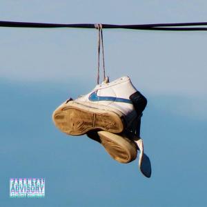 收聽Richwhite的Las Nike (feat. Papicha)歌詞歌曲