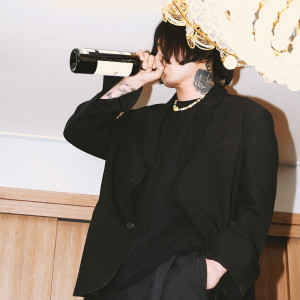 Dengarkan Vino (Feat. Owell Mood (오웰무드)) lagu dari 앱신트 dengan lirik