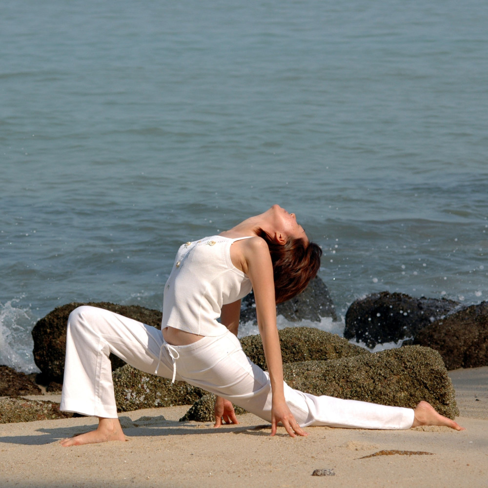 Zenith Yoga in Dawn
