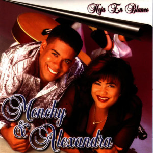 ดาวน์โหลดและฟังเพลง Hoja En Blanco พร้อมเนื้อเพลงจาก Monchy & Alexandra