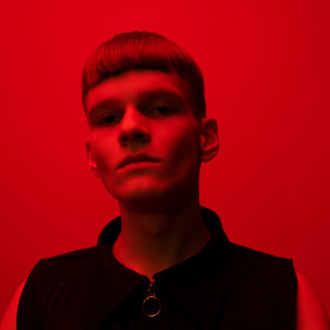 Dengarkan Digital Distance (Umbraid Remix) lagu dari Luca Eck dengan lirik