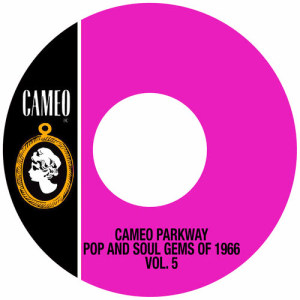 收聽The Camps的Batmobile歌詞歌曲