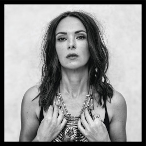ดาวน์โหลดและฟังเพลง Przebaczenia Akt พร้อมเนื้อเพลงจาก Kasia Kowalska