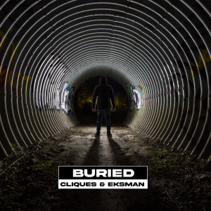 CLIQUES.的專輯Buried