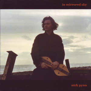 Nick Pynn的專輯In Mirrored Sky / Music From Windows