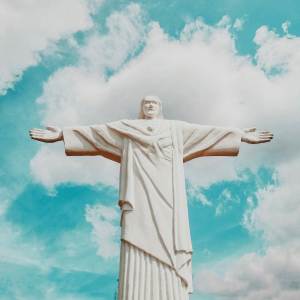 收聽Tino Bibo的Holy Holy歌詞歌曲