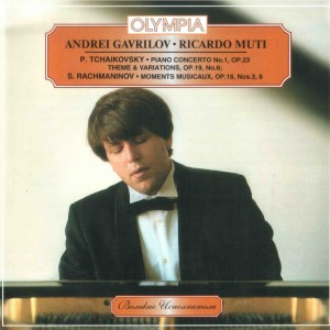 收聽Andrei Gavrilov的Moments musicaux, Op. 16: No. 4 in E Minor歌詞歌曲