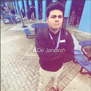 收聽HoniChrome的Clone High (feat. baptisze) (Explicit)歌詞歌曲