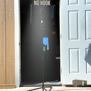 ดาวน์โหลดและฟังเพลง Cinorch (Explicit) พร้อมเนื้อเพลงจาก Jeremiah Hernandez