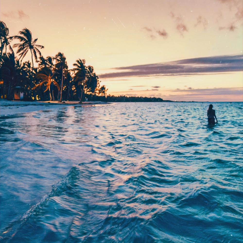 Caribbean Queen (No More Love On The Run)