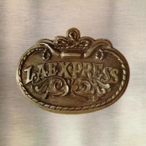 ดาวน์โหลดและฟังเพลง Down the Middle พร้อมเนื้อเพลงจาก L.A. Express