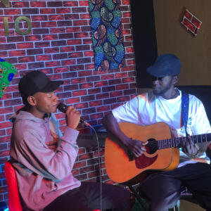 default playlist img